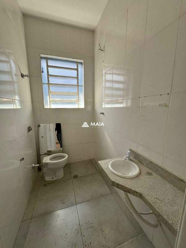 Casa à venda no Centro: 