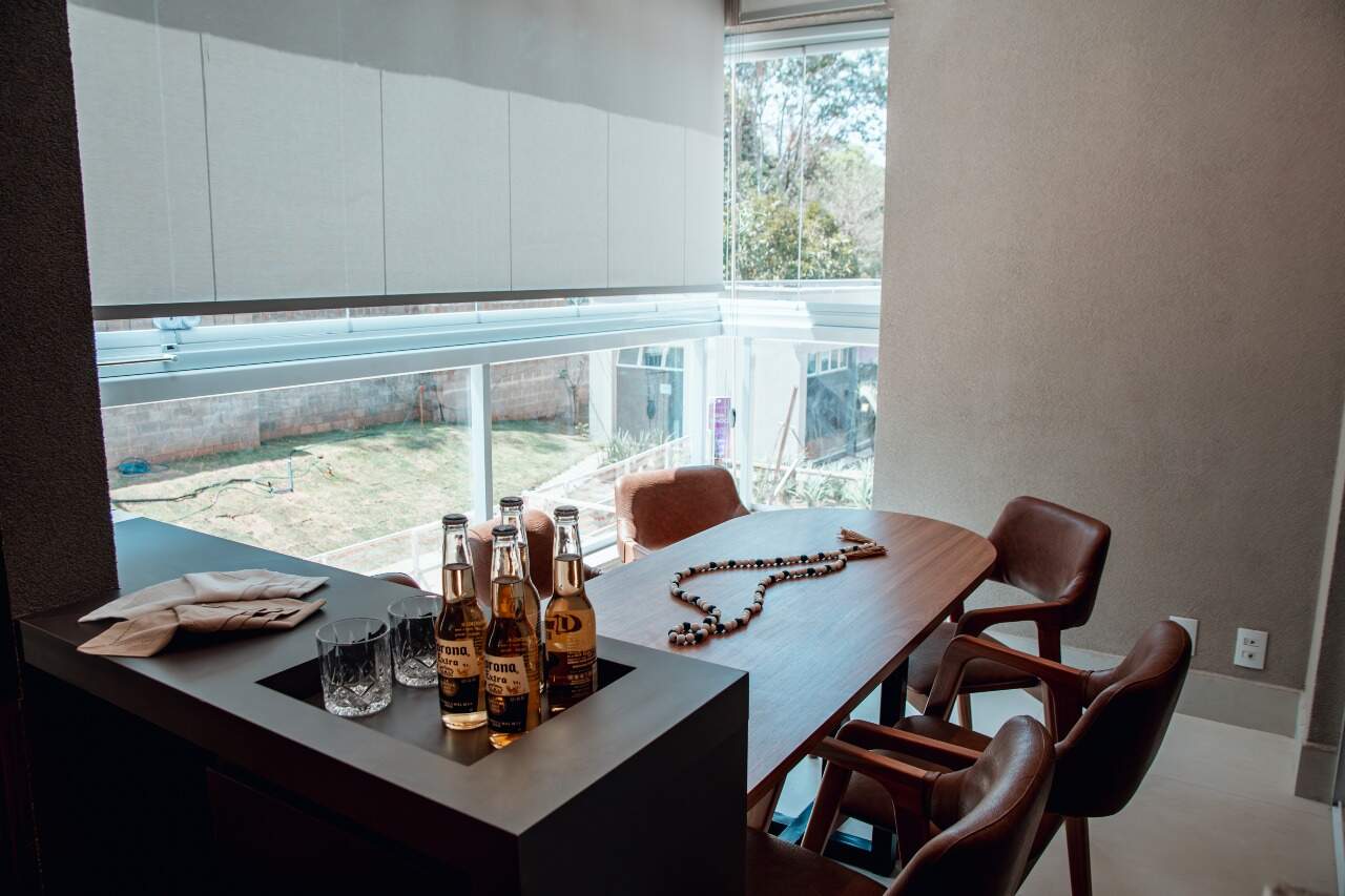 Apartamento à venda no Mercês: 