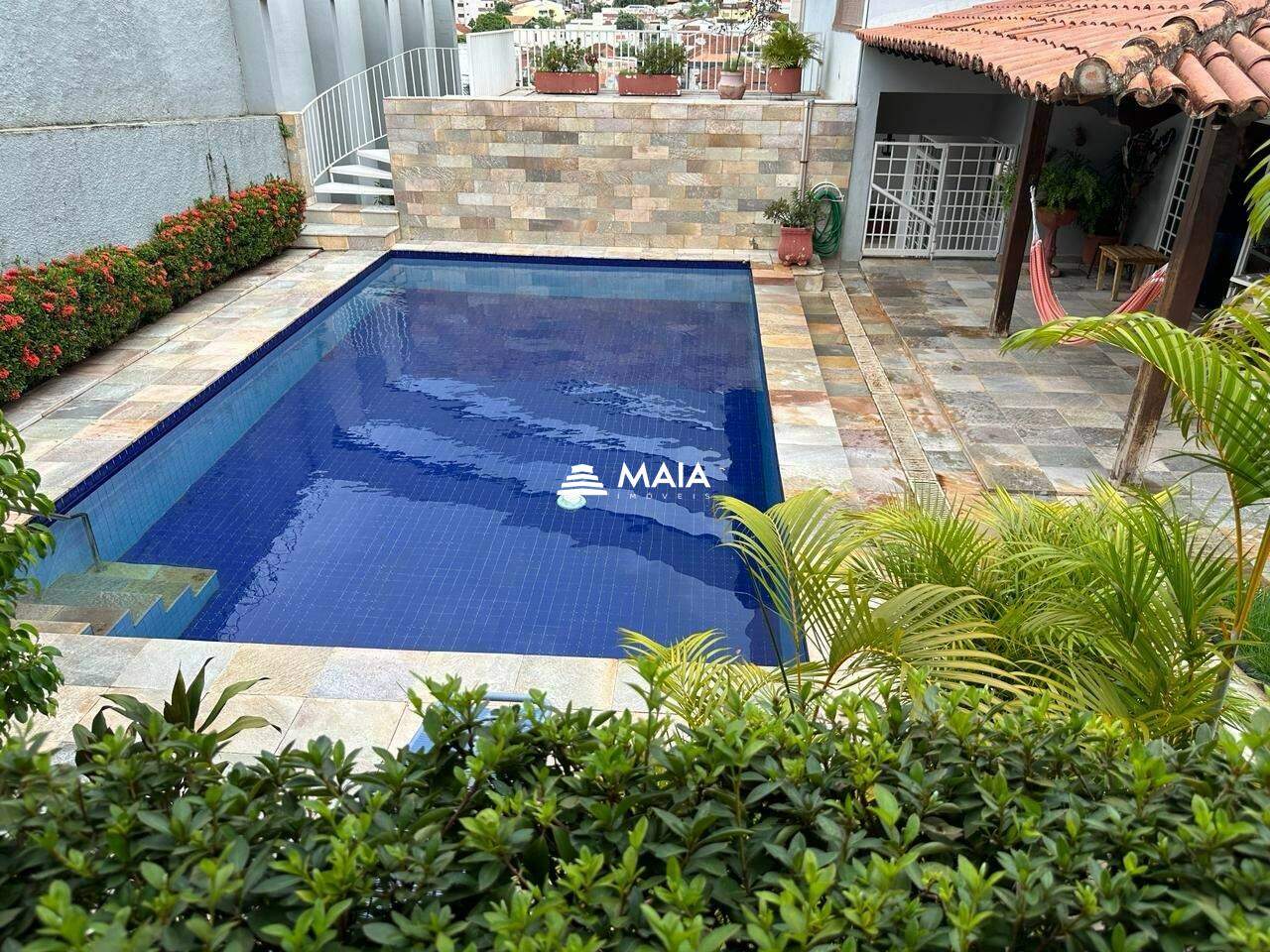 Casa à venda no bairro São Sebastião