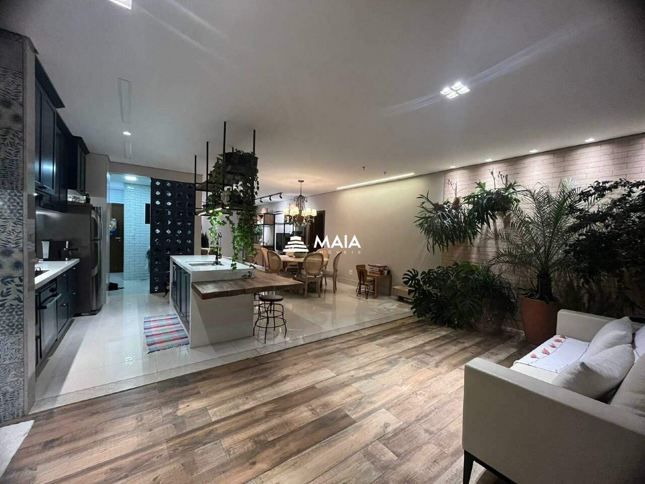 Apartamento à venda no Santa Maria: 