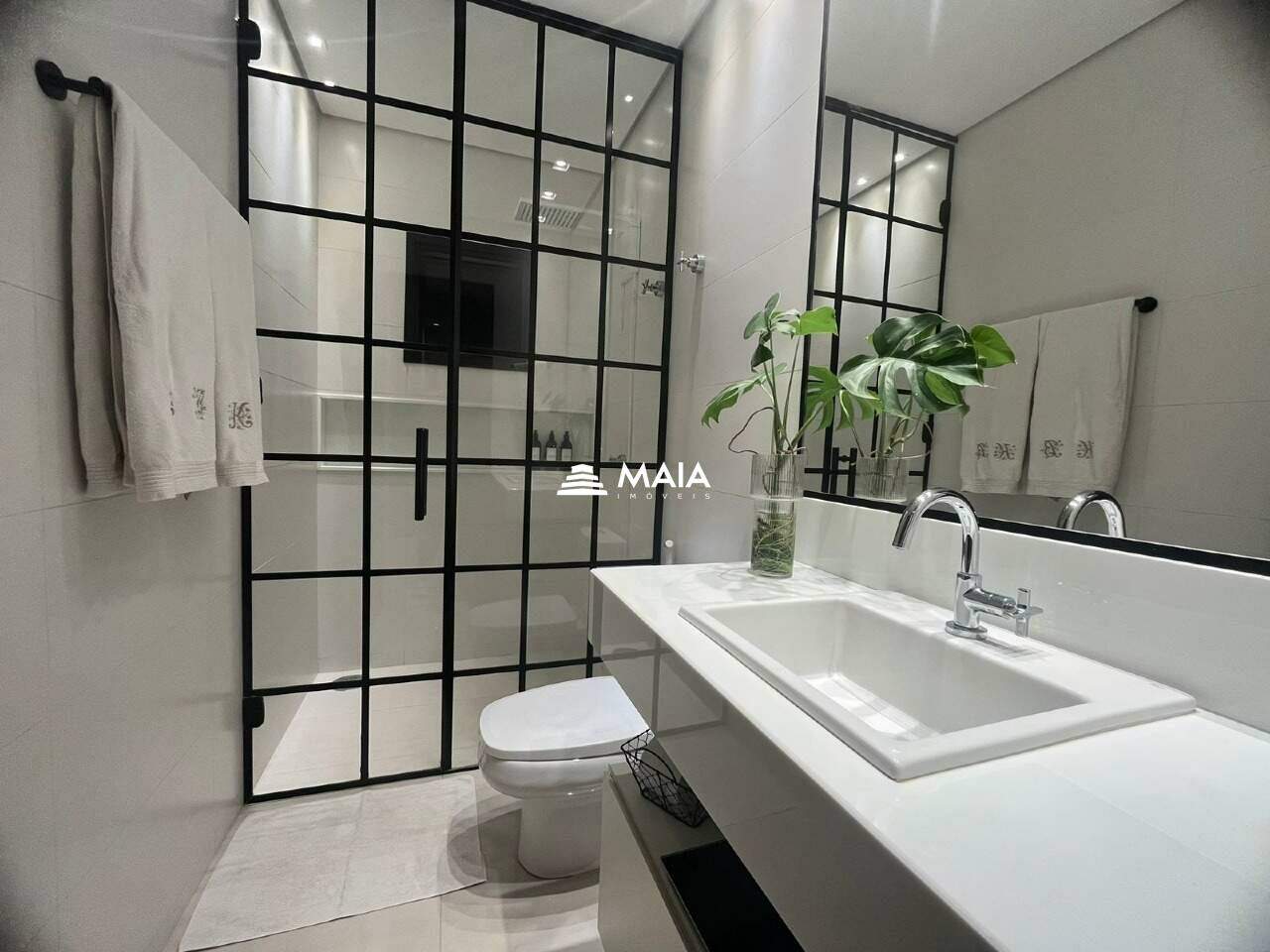 Apartamento à venda no Santa Maria: 