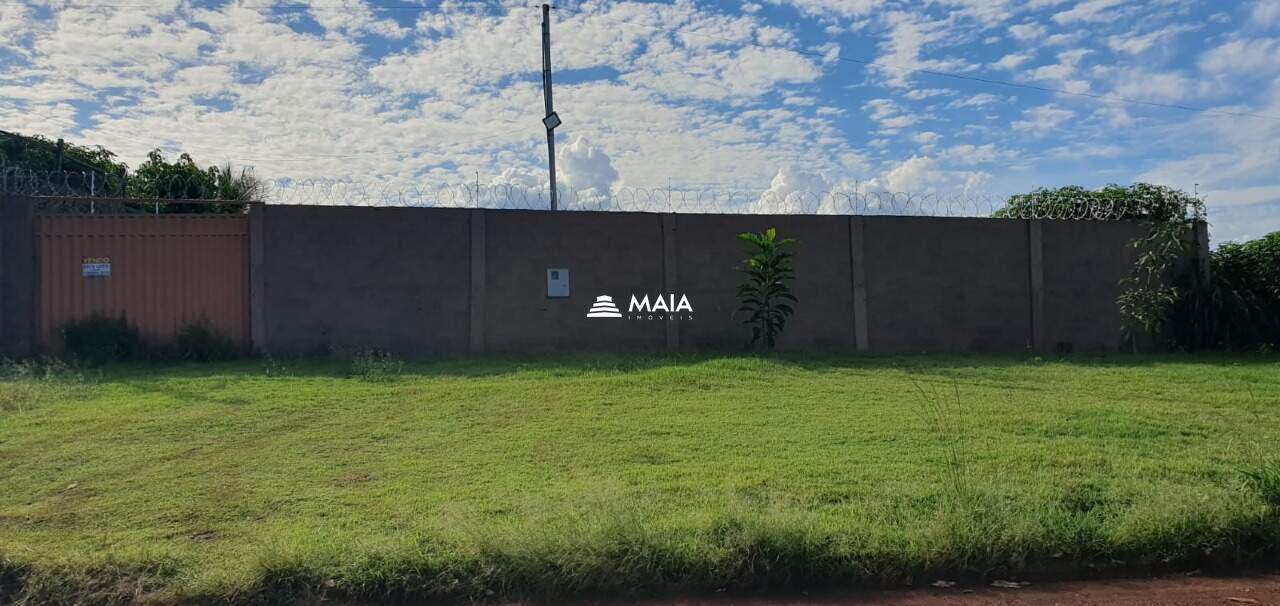 Terreno/Área à venda no Peirópolis: 