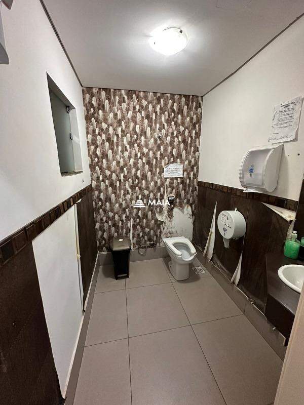 Comercial para aluguel no Santa Maria: 