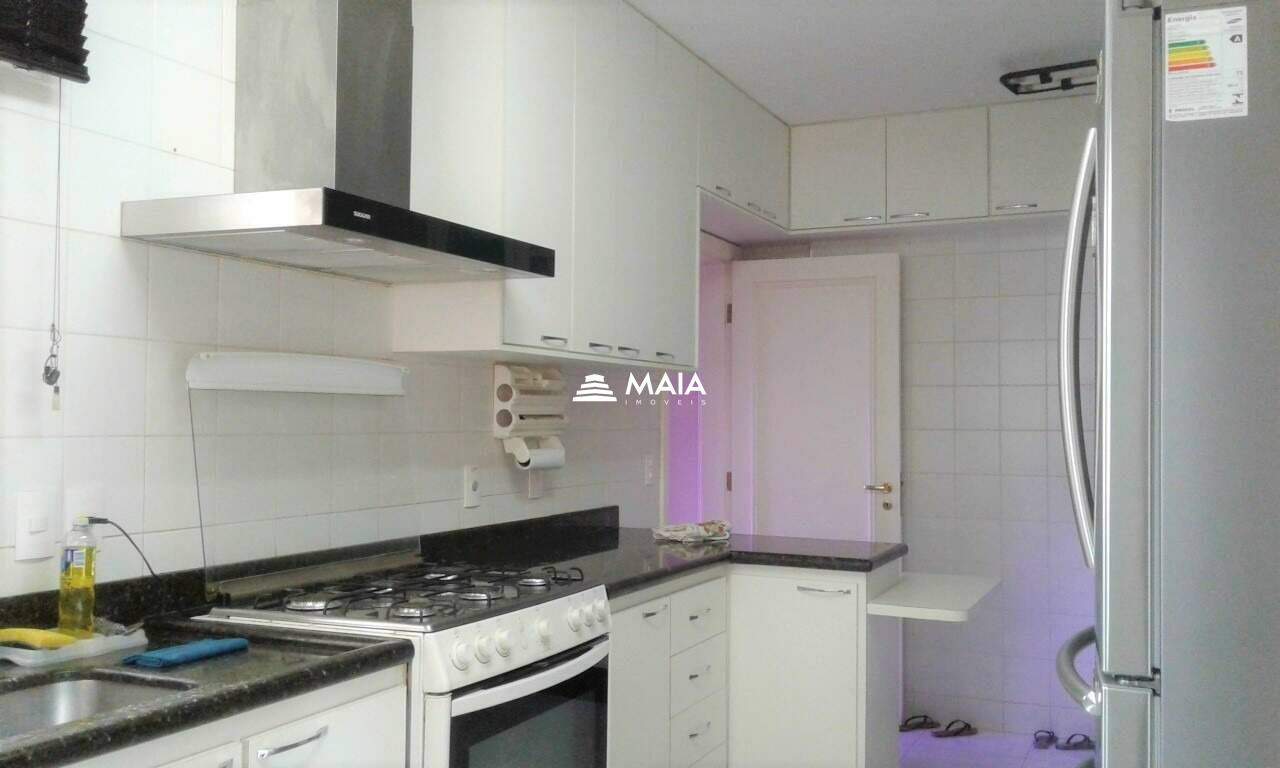 Apartamento para aluguel no Mercês: 