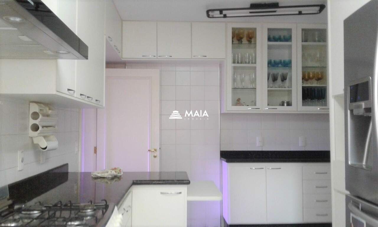 Apartamento para aluguel no Mercês: 
