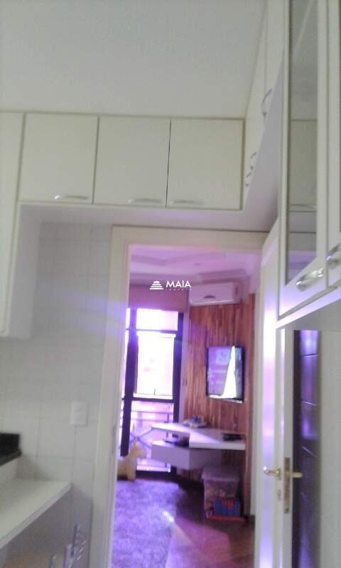 Apartamento para aluguel no Mercês: 