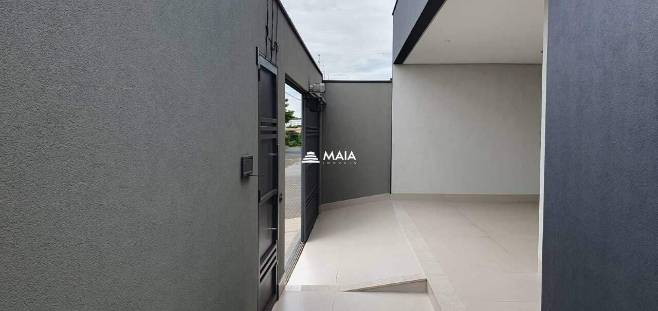 Casa à venda no Jardim Nenê Gomes: 