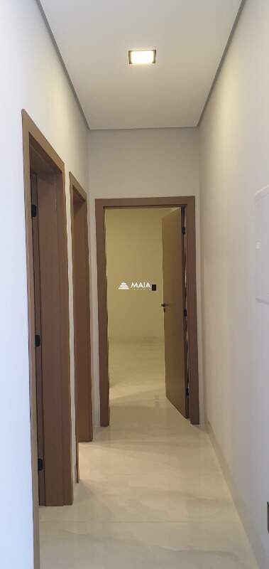 Casa à venda no Jardim Nenê Gomes: 