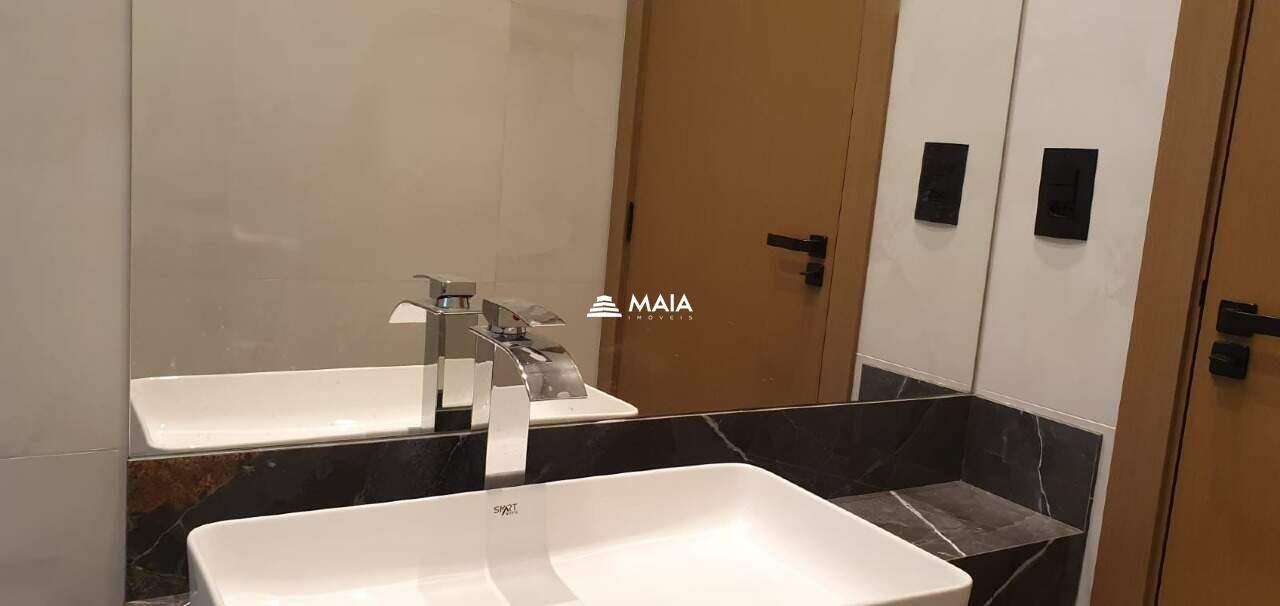 Casa à venda no Jardim Nenê Gomes: 