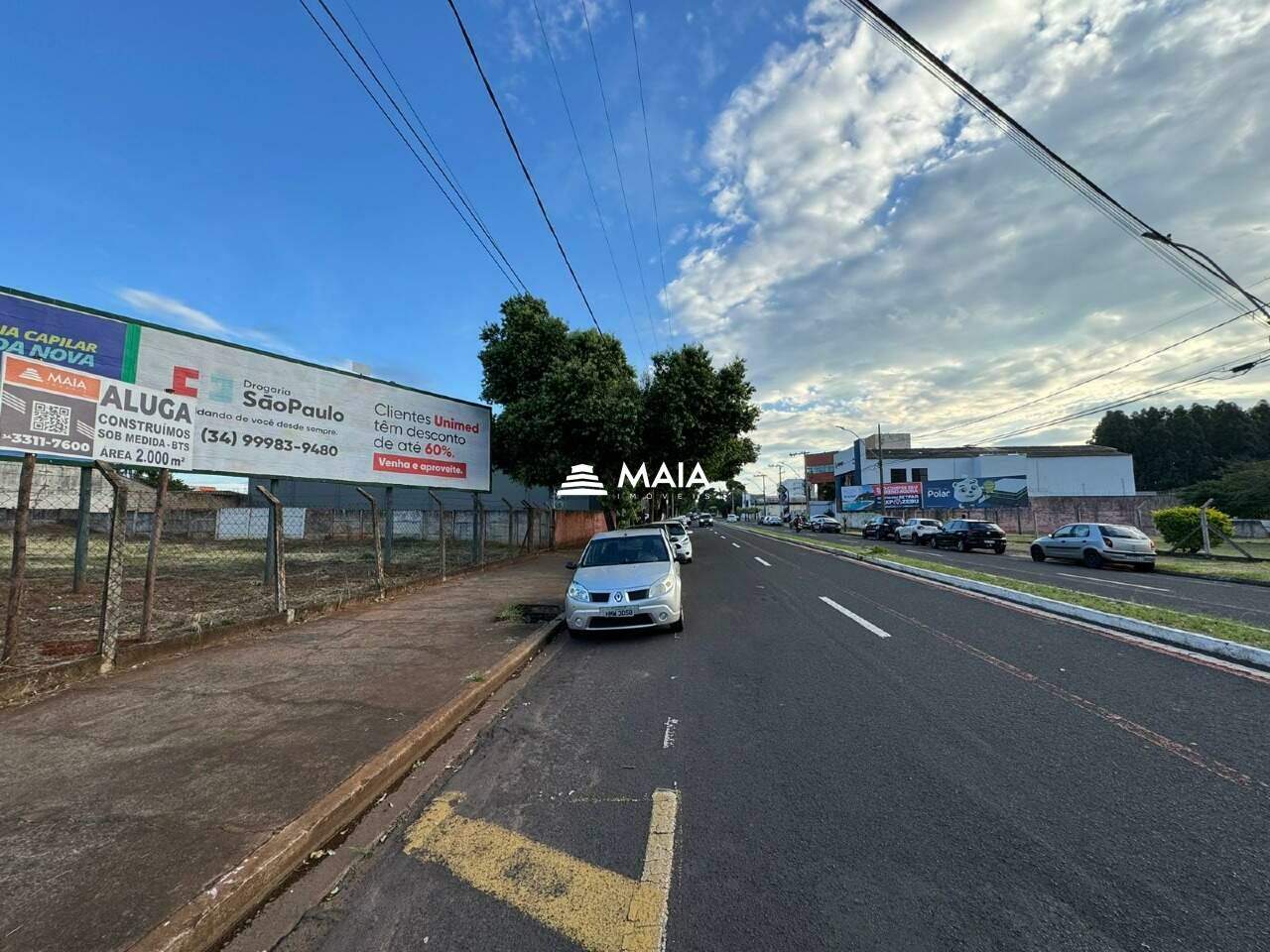 Terreno/Área para aluguel no Santa Maria: 