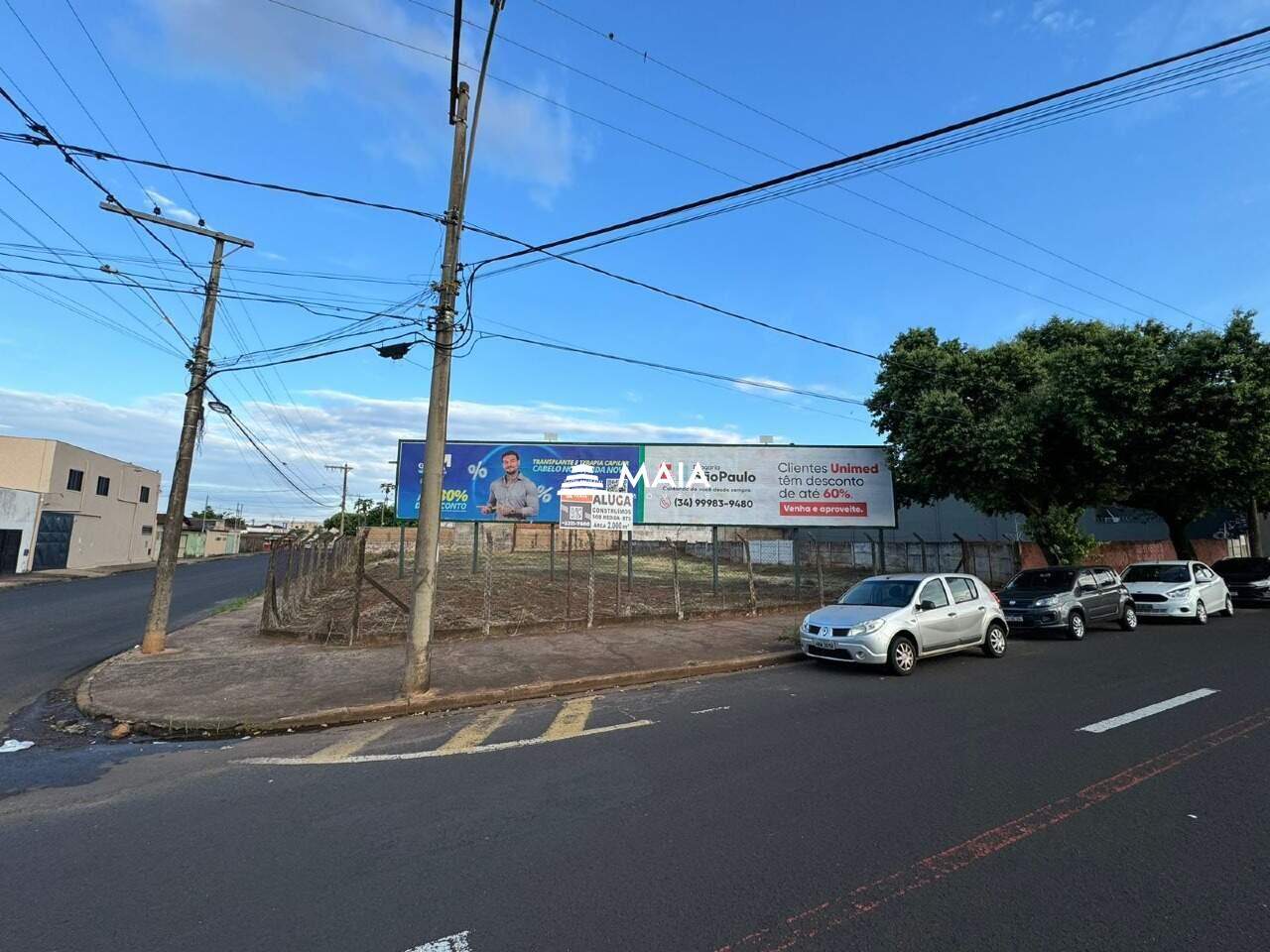 Terreno/Área para aluguel no Santa Maria: 