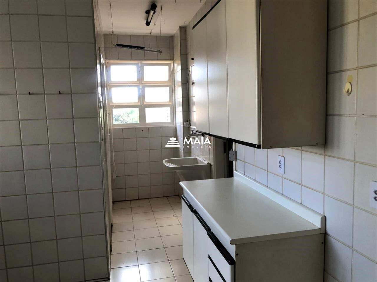 Apartamento à venda no Mercês: 