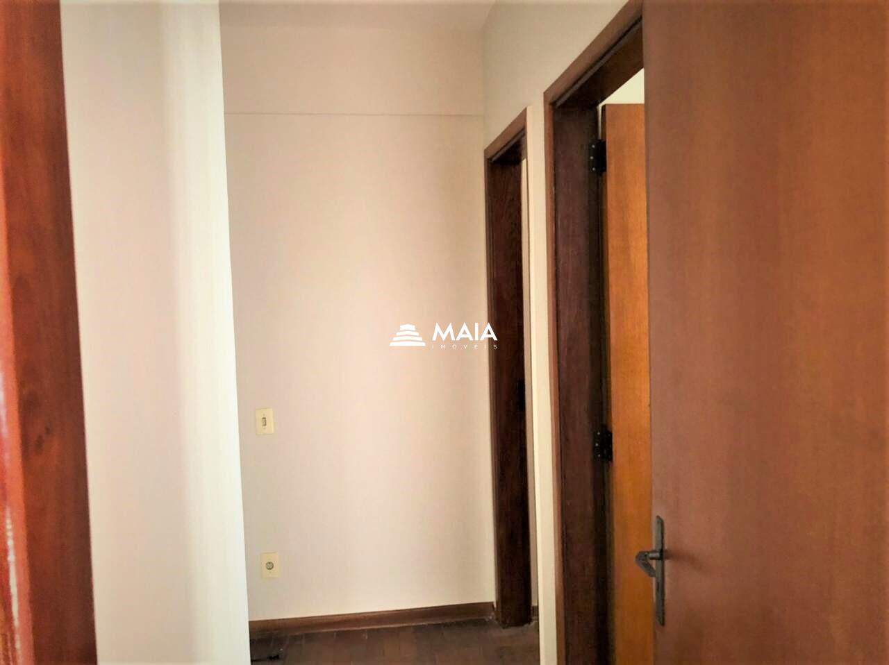 Apartamento à venda no Mercês: 