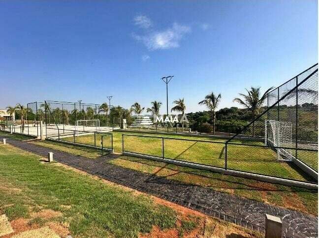 Terreno em Condomínio à venda no Ayat, Club Residence II: 