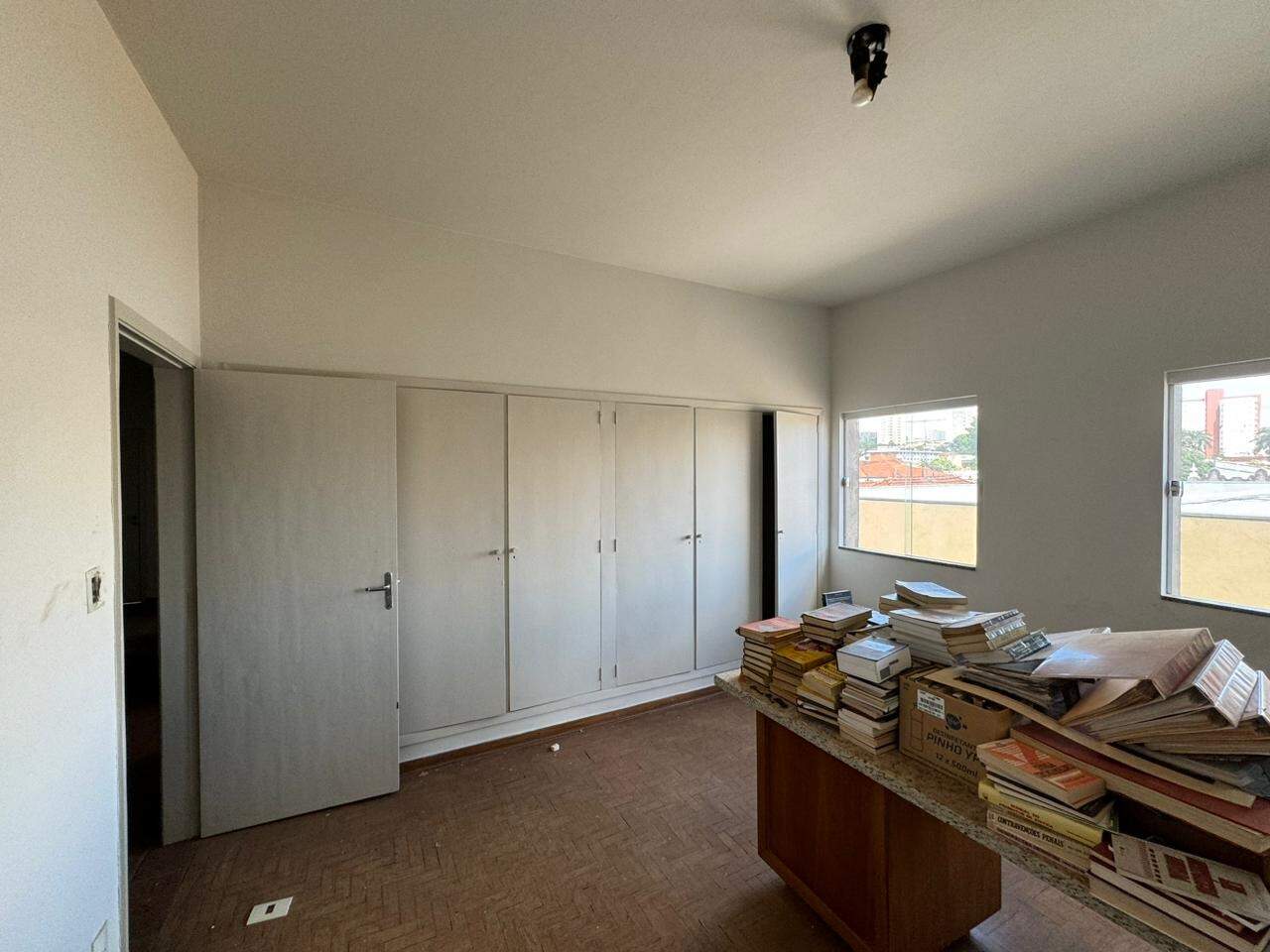 Comercial para aluguel no Centro: 