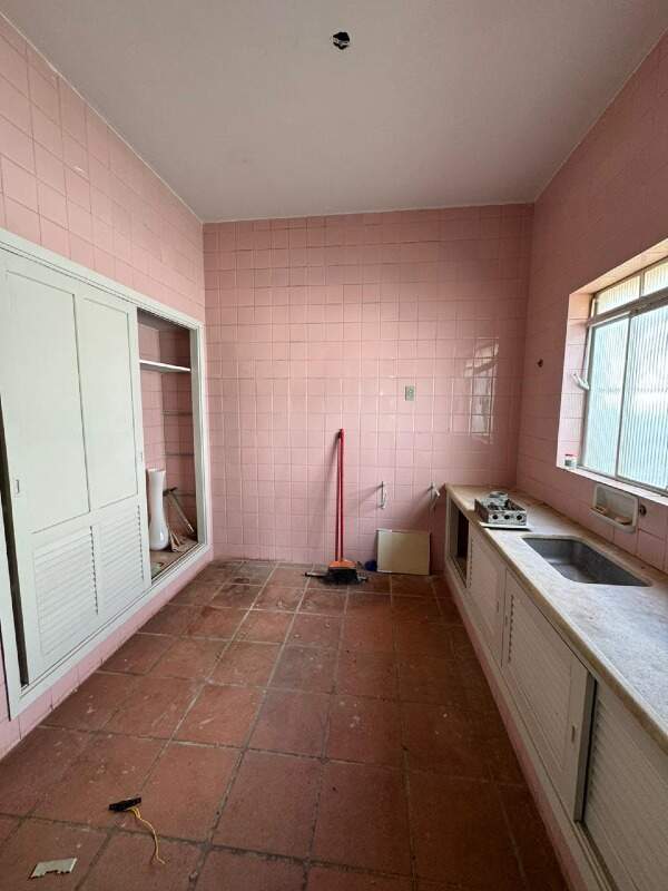 Comercial para aluguel no Centro: 