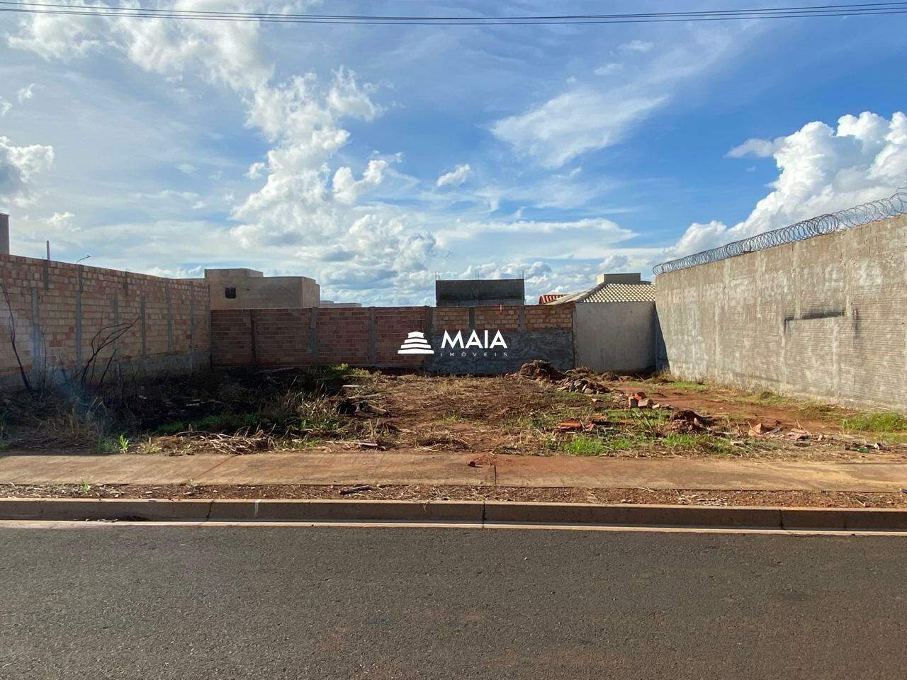 Terreno/Área à venda no Residencial Morumbi: 