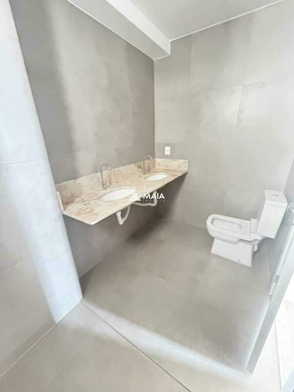 Apartamento à venda no Jardim do Lago: 