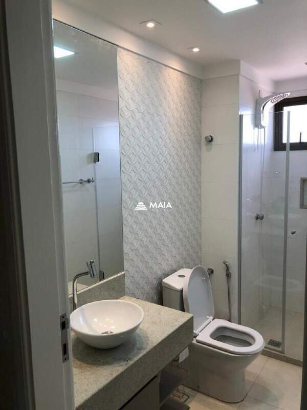 Apartamento à venda no Mercês: 