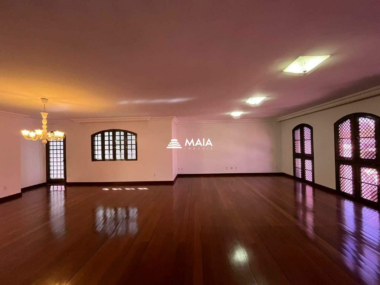 Casa de Condomínio à venda no Parque dos Buritis: 