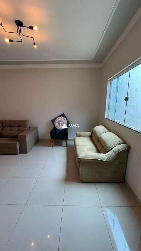 Casa à venda no Jardim Nenê Gomes: 