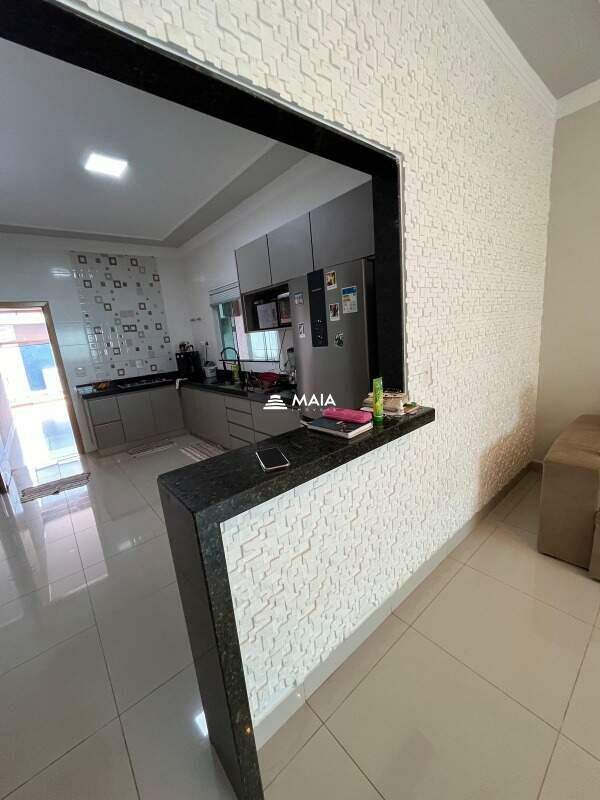 Casa à venda no Jardim Nenê Gomes: 