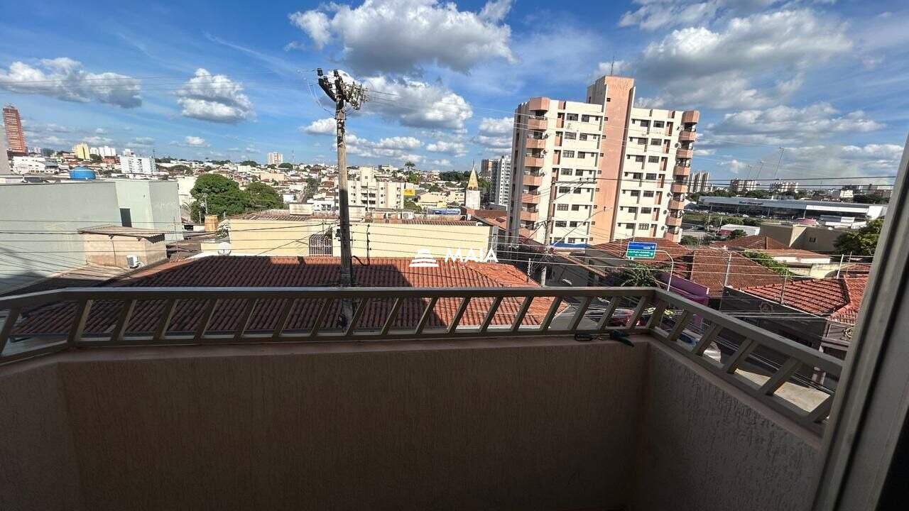 Apartamento à venda no Mercês: 