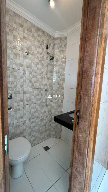 Apartamento à venda no Mercês: 