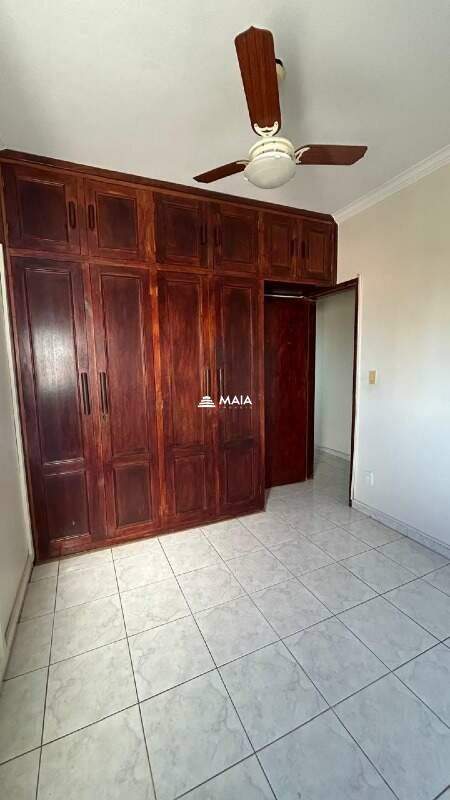 Apartamento à venda no Mercês: 