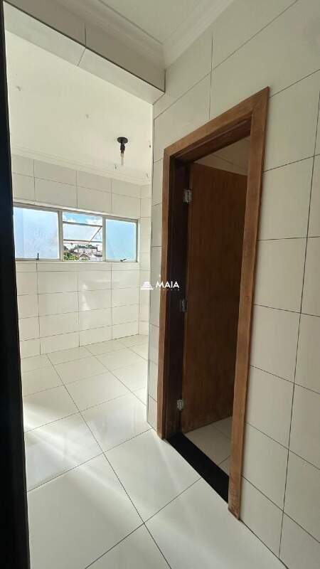 Apartamento à venda no Mercês: 