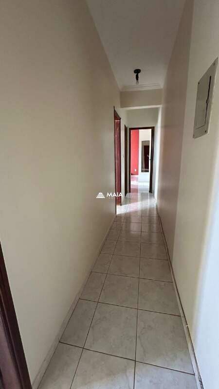 Apartamento à venda no Mercês: 