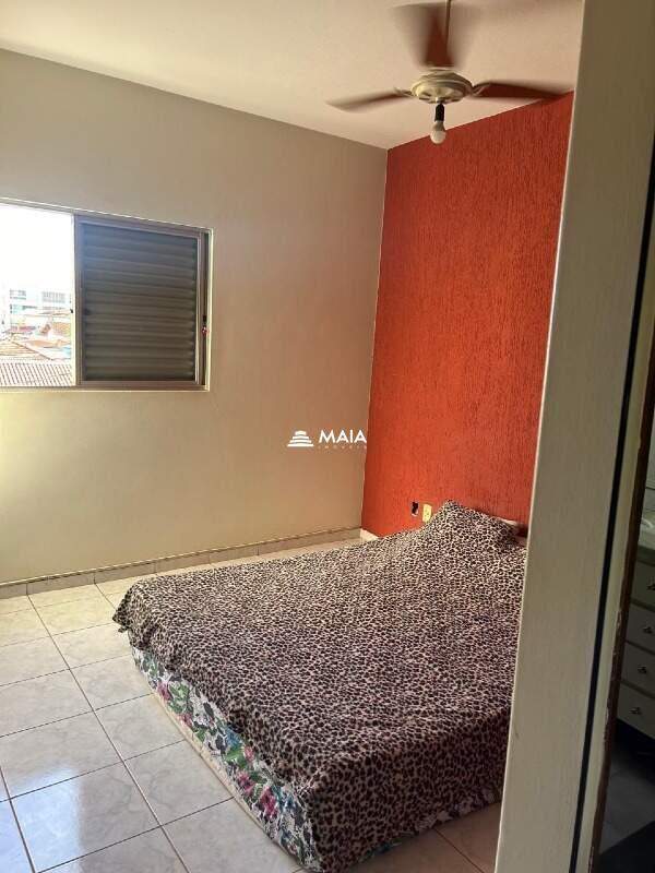 Apartamento à venda no Mercês: 