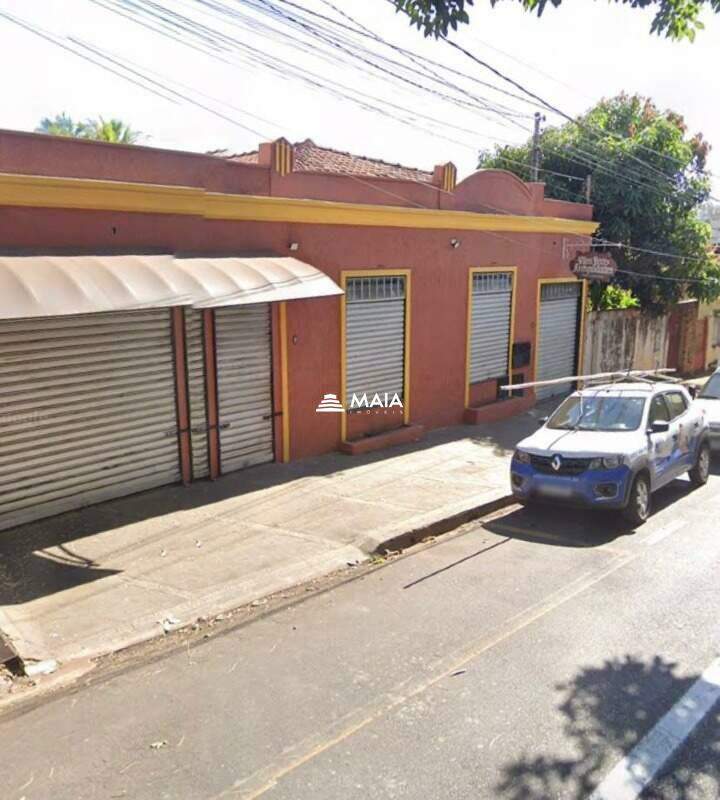 Comercial no bairro Mercês 
