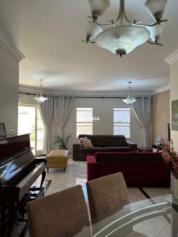 Casa à venda no Santa Maria: 