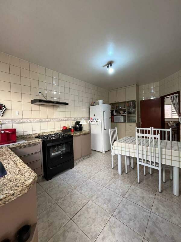 Casa à venda no Santa Maria: 