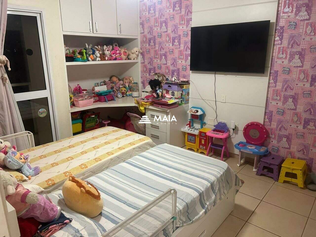 Apartamento à venda no Mercês: 