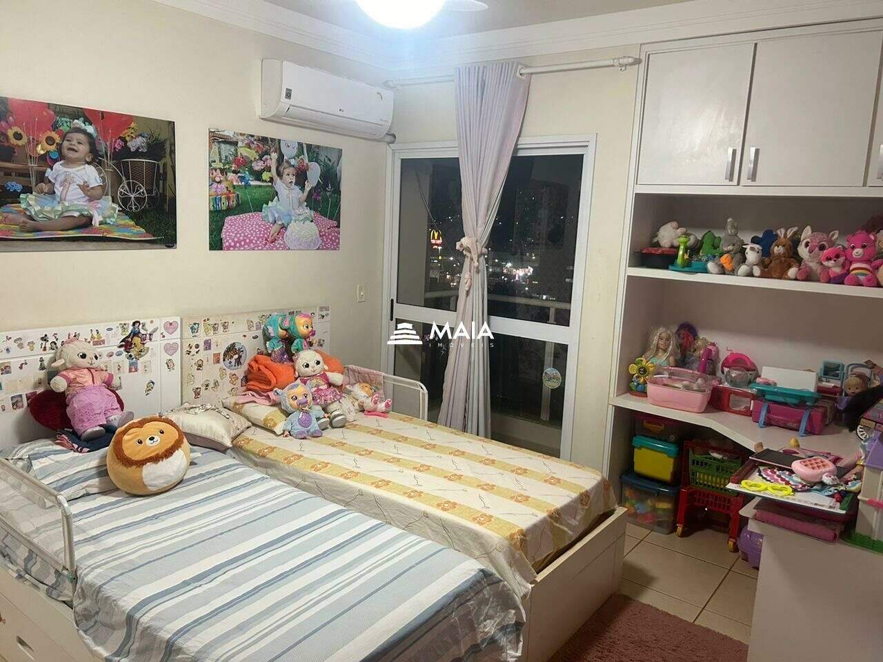 Apartamento à venda no Mercês: 