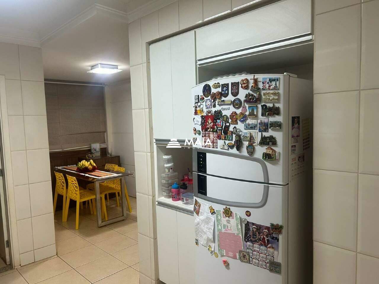 Apartamento à venda no Mercês: 