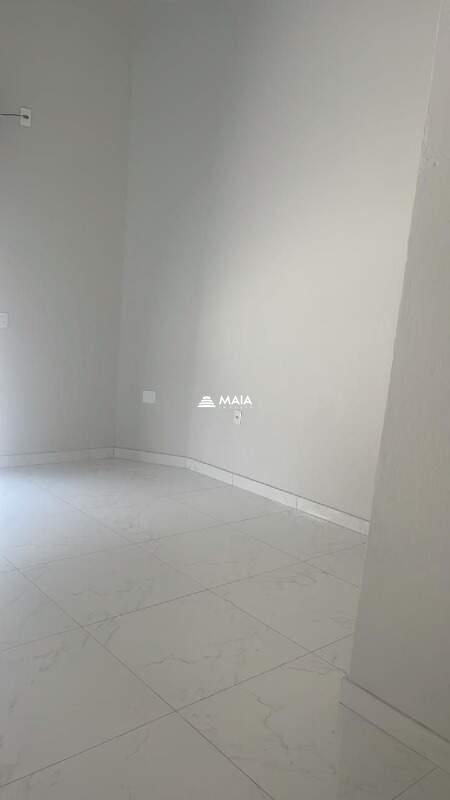 Comercial para aluguel no Parque das Américas: 