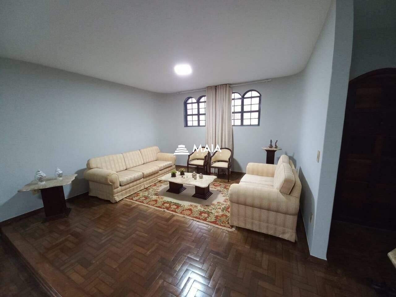 Casa à venda no Vila Olímpica: 
