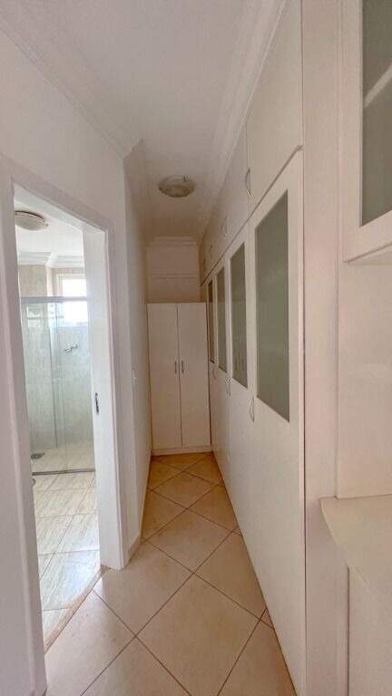 Apartamento à venda no Mercês: 