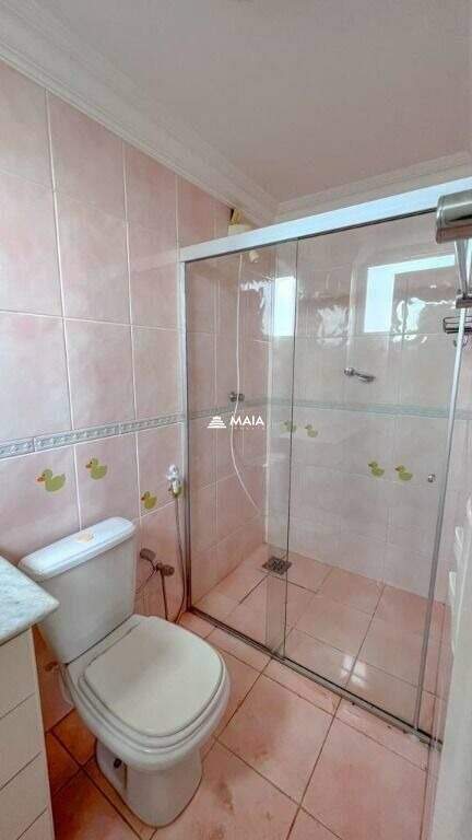 Apartamento à venda no Mercês: 