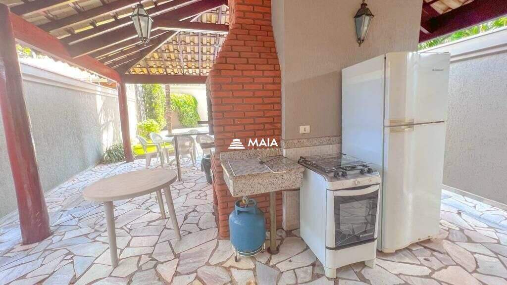 Apartamento à venda no Mercês: 
