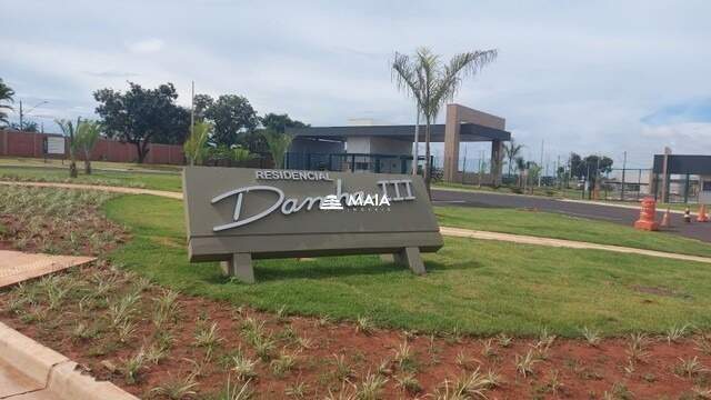 Terreno no Condomínio Damha III