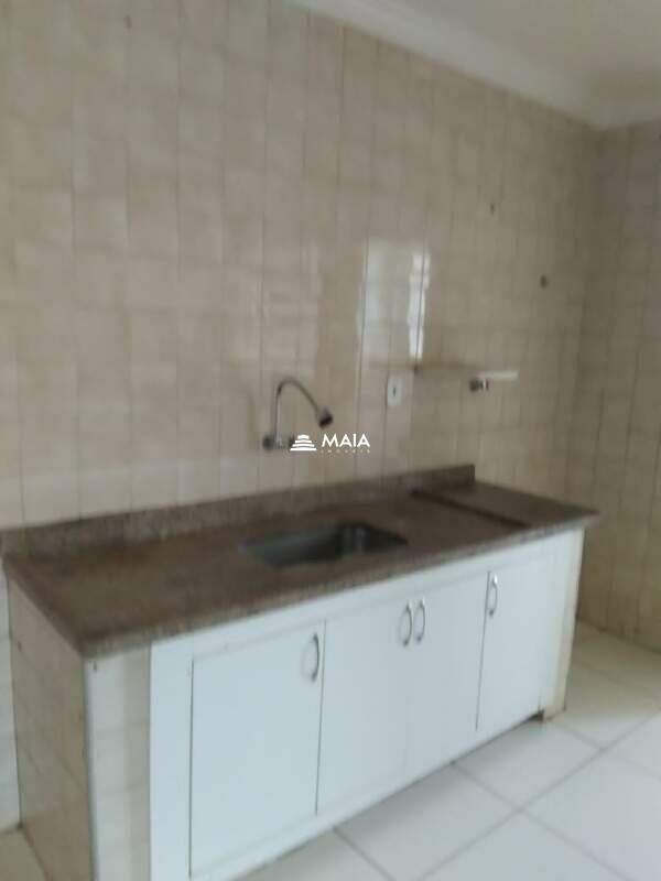 Apartamento à venda no Mercês: 