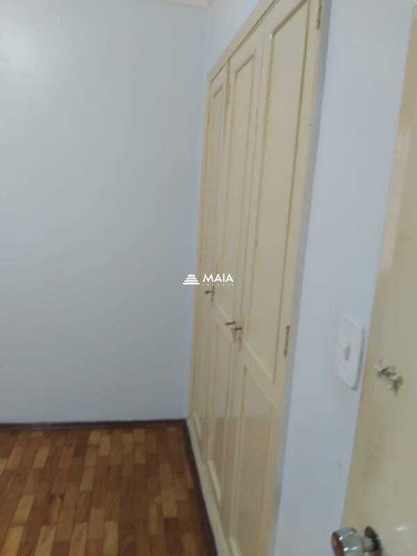 Apartamento à venda no Mercês: 