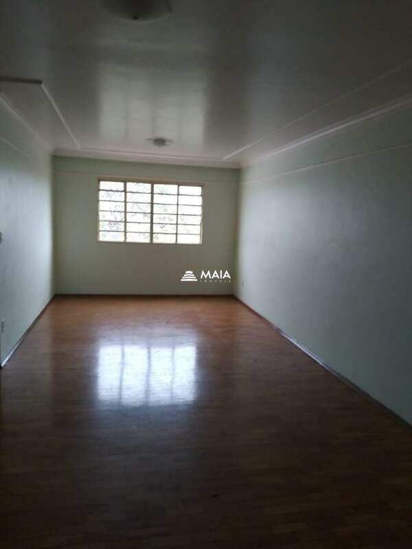 Apartamento à venda no Mercês: 