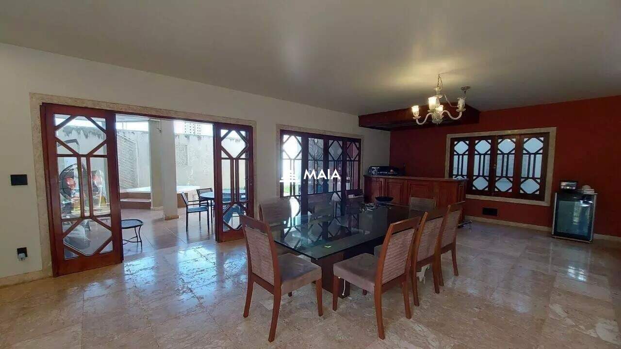 Casa de Condomínio à venda no Morada das Fontes: 