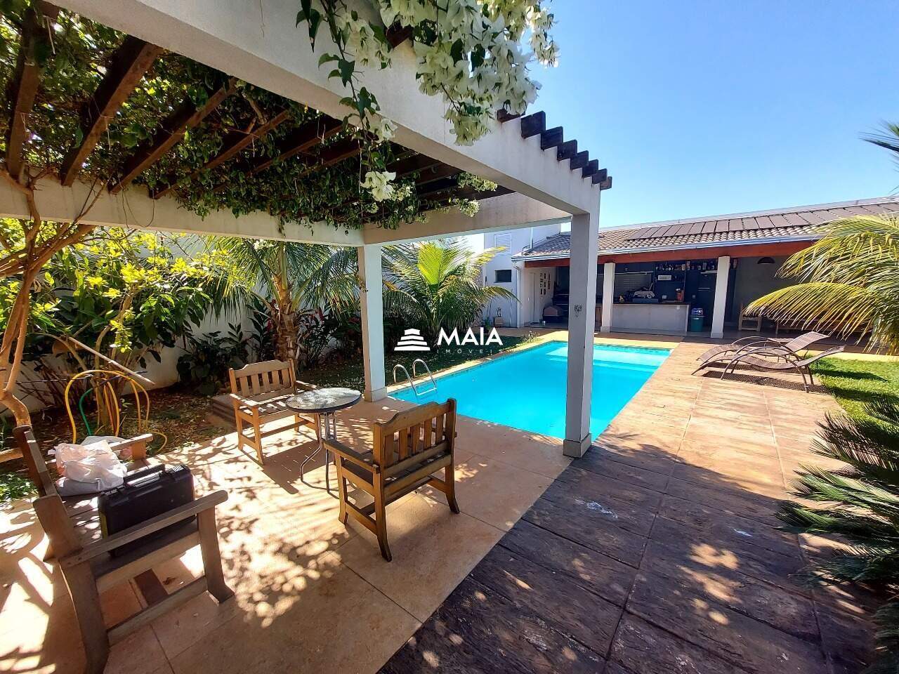 Casa de Condomínio à venda no Residencial Mário de Almeida Franco: 
