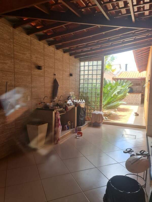 Casa à venda no Grande Horizonte: 